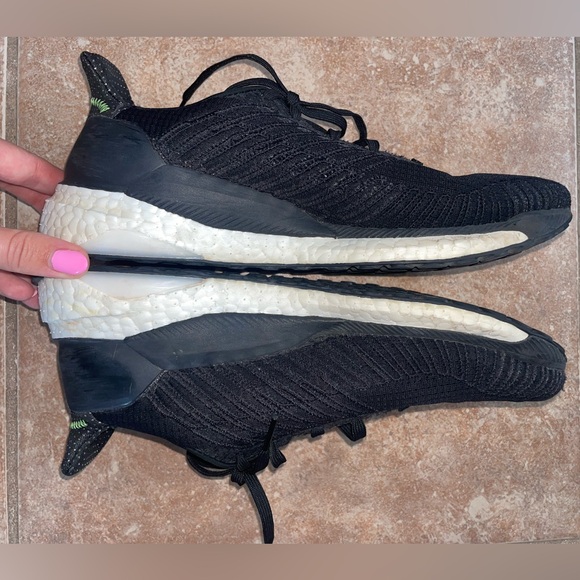 adidas SolarBoost 19 Black White - Picture 4 of 7